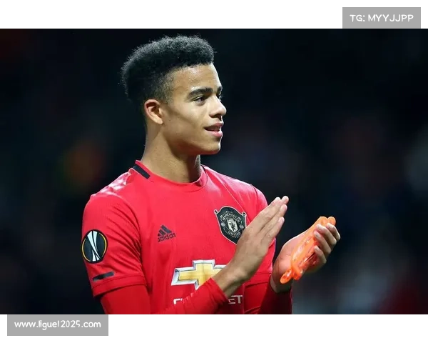 射手榜更新：格林伍德10球独占鳌头，帕尼切利9球紧追